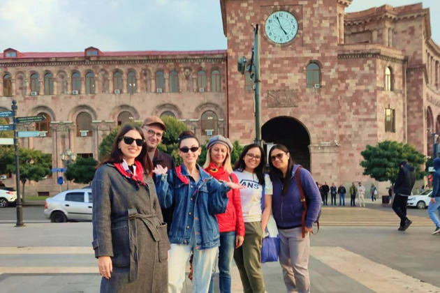 Знакомство с Ереваном: прогулка, истории и вино