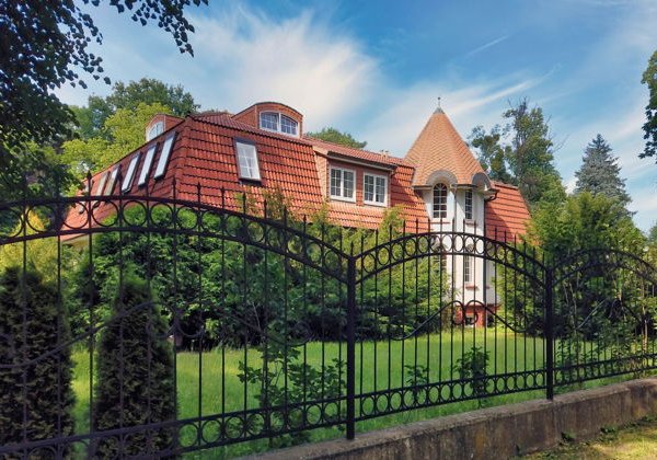 Прогулка по живописному району Амалиенау в Калининграде - фото 3
