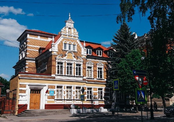 Откройте для себя восточные сокровища: Черняховск, Гвардейск и замок Тапиау - фото 1