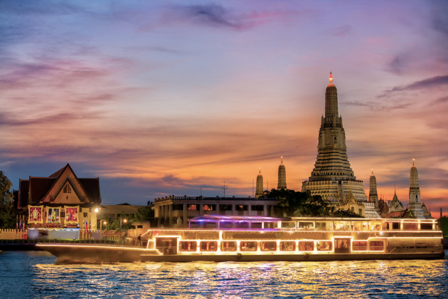 Вечерний круиз по Чаупхрае с ужином и живой музыкой