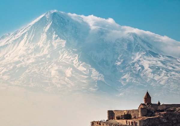На расстоянии дыхания от Арарата⛰️
Дегустация вина и коньяка 🍷