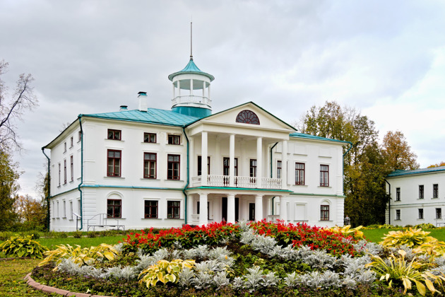 В гости к Некрасову — экскурсия в усадьбу «Карабиха» в мини-группе