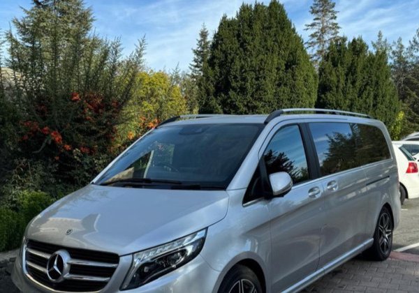 Larnaca Airport - ViP Transfer - Mercedes V Class