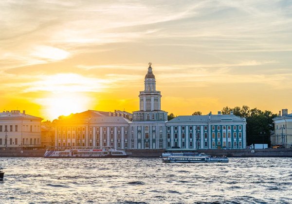 Экскурсия в Кунсткамеру: культурное наследие