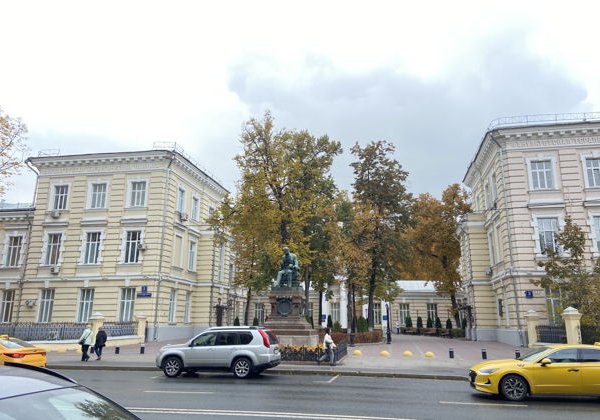 «Дорога жизни» – прогулка по клиническому городку - фото 2