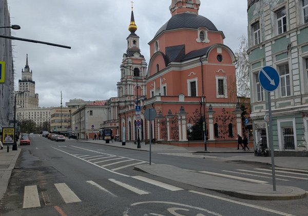 Немецкая слобода: петровские пиры, купеческие миллионы, настольные игры