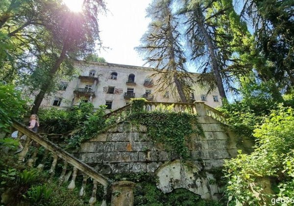 Индивидуальная экскурсия:  Акармара + Город Ткуарчал - фото 3
