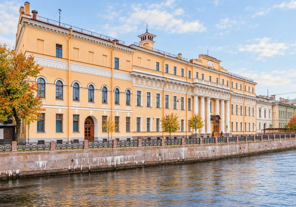 Обзорная экскурсия с посещением Юсуповского дворца (билет с аудиогидом)