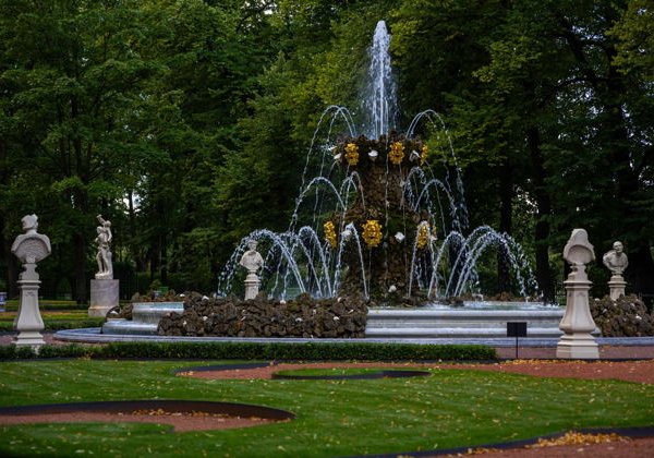 Летний сад: прогулка по старейшему парку Петербурга - фото 4