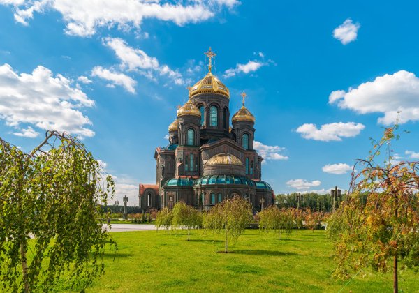 Поездка в Главный храм Вооруженных Сил и Музейный комплекс «Дорога памяти»