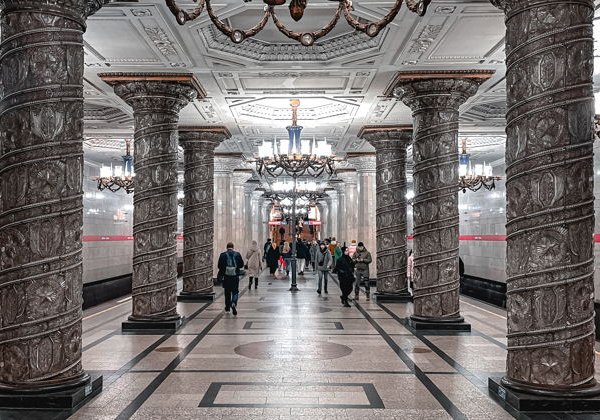 Квест по метро Петербурга: для тех, кто хочет увидеть город иначе - фото 1