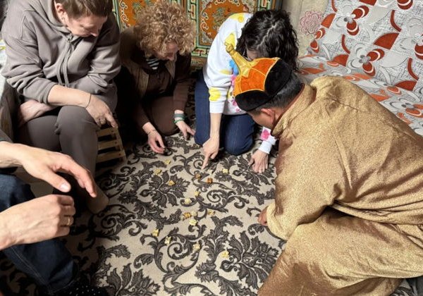  Экскурсия  «Сердце Степных Кочевников: От Бактрианов до Озер Бумбы»  - фото 1