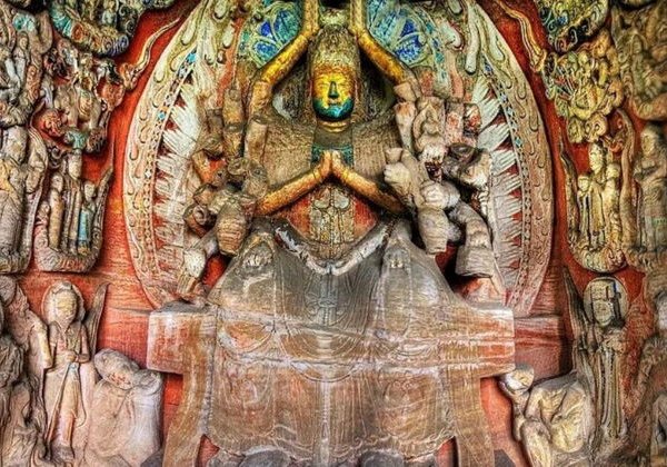 Каменная книга вечности: наскальные рельефы Дацзу - фото 2