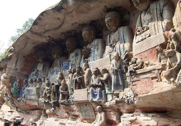 Каменная книга вечности: наскальные рельефы Дацзу - фото 3