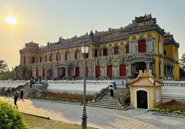 Из Дананга в Хюэ: цитадель, гробницы, пагоды - фото 4