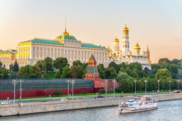 Обзорная прогулка по центру Москвы с отправлением от причала «Зарядье»