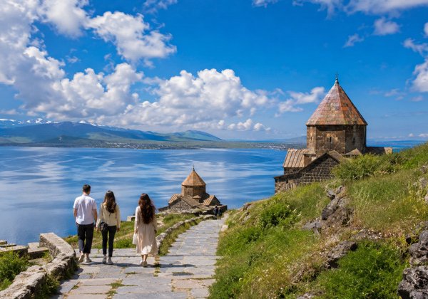 Панорамная автобусная экскурсия по Еревану