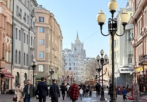 Арбат сквозь столетия — факт или фейк? — экскурсия в мини-группе