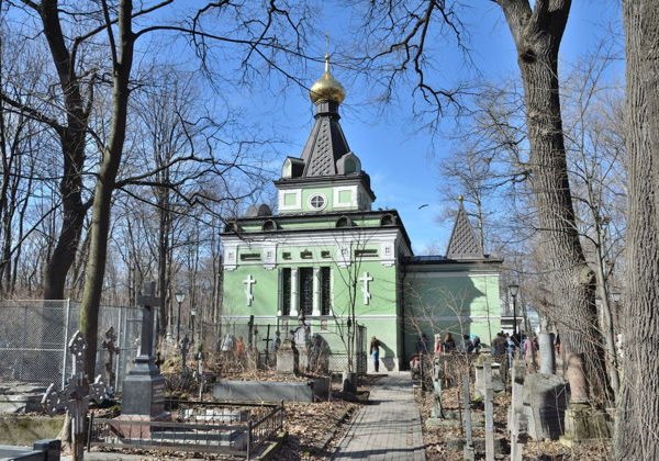 Экскурсия с посещением часовни Ксении и Александро-Невской Лавры - фото 1
