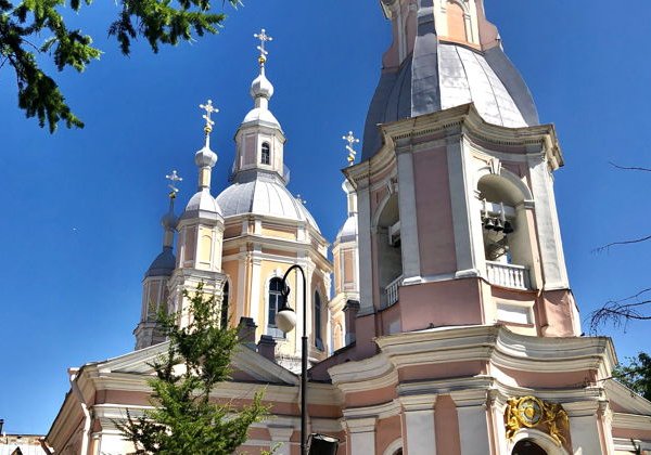 Экскурсия с посещением часовни Ксении и Александро-Невской Лавры - фото 3