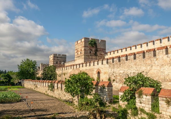 Альтернативная история Стамбула на автомобиле - фото 2