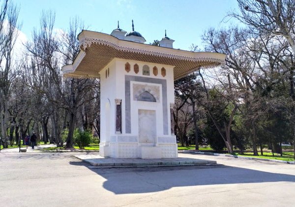 Пешеходная экскурсия по Феодосии - фото 1