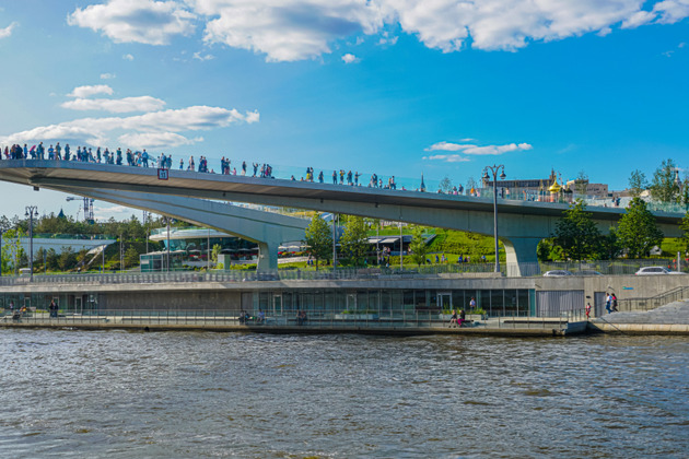 Прогулка по реке по Центральному маршруту стартует от парка Зарядье