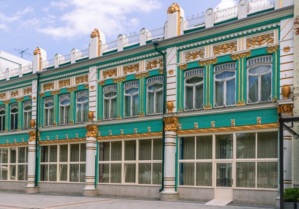 Дома и судьбы: прогулка с посещением дома Вахтангова и особняка Оганова