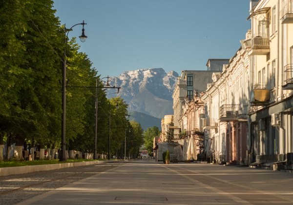 Тёплая прогулка по Владикавказу