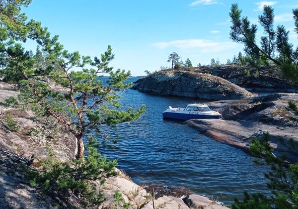 Остров Валаам и Ладожские шхеры на катере из Лахденпохья - фото 1