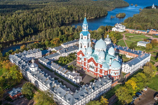 Катерная экскурсия из Лахденпохья на остров Валаам и по Ладожским шхерам