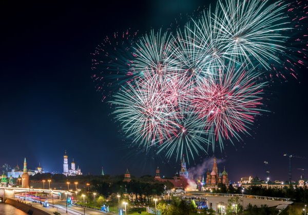 День России на панорамном теплоходе от причала «Китай-город» - фото 1