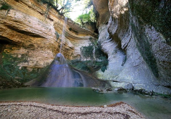 Джип-тур: Кодорское ущелье и Шакуранский водопад из Гагры - фото 1