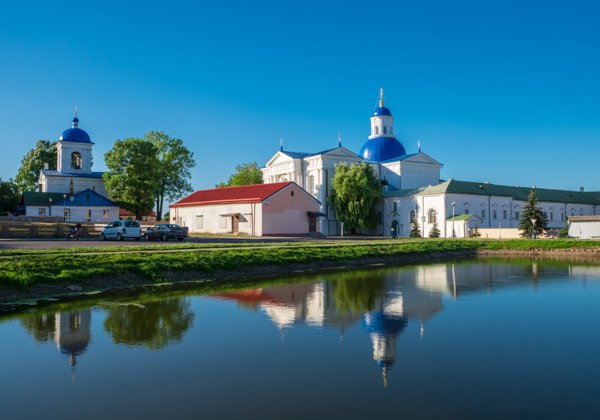 Трансфер к святыням Западной Беларуси, Жировичи, Сынковичи, Слоним