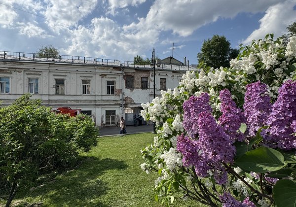 Пешеходная экскурсия «Алхимия московского лета: золото Ивановской горки»