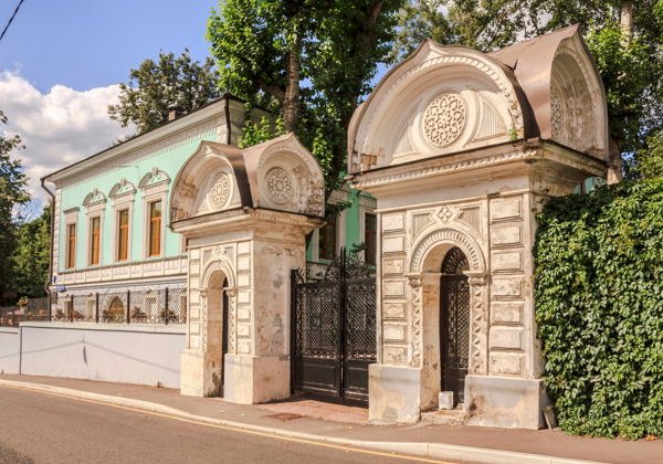 Пешеходная экскурсия «От Левитана до Булатова» - фото 1