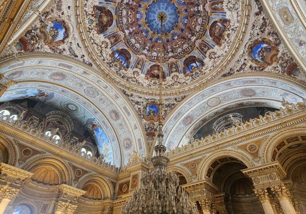 Долмабахче в мини-группе: сердце османской роскоши - фото 4