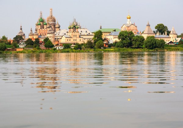 Путь к истокам: от кремля до медового пира. Ростов Великий