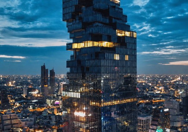 Вечерний Бангкок из Паттайи: храмы, небоскрёбы и круиз - фото 1