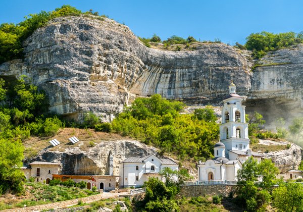 Бахчисарай: Ханский дворец, Пещерный город и монастырь