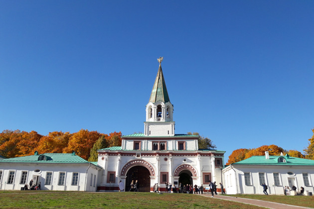 Царский быт, династические драмы и легенды Коломенского