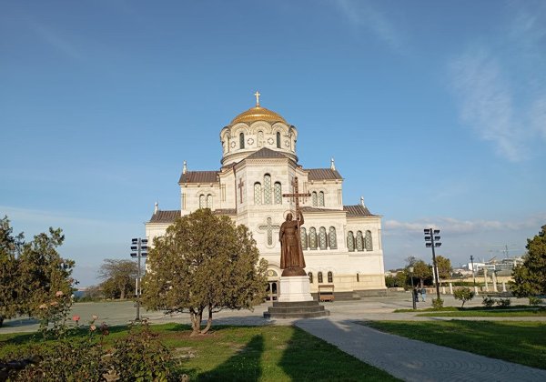 Индивидуальная экскурсия «Мифы и легенды Севастополя и Балаклавы»