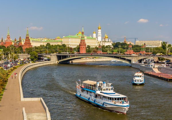 Речная прогулка на теплоходе Флагман от Киевского вокзала до Китай-города - фото 3