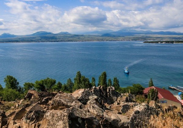 Пещера дедушки Левона, Севан и термальные ванны - фото 2