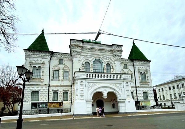 Кострома с характером: истории, легенды и судьбы города