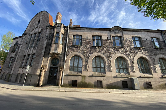 Экскурсия по Выборгу для мини-группы с заходом в библиотеку Алвара Аалто