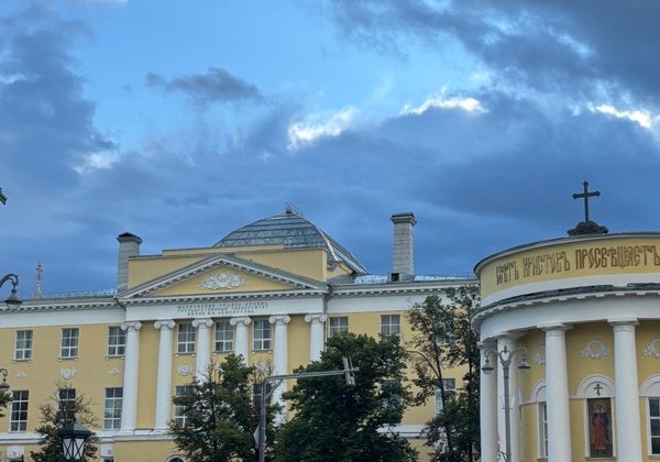 Тайны университетских двориков: МГУ на Моховой