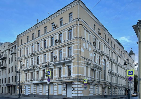 Булгаковская Пречистенка: по следам «Мастера и Маргариты» - фото 1