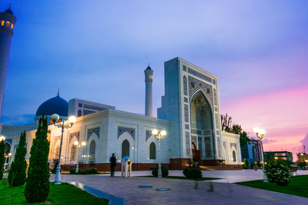 Фото экскурсии - Романтическая прогулка по вечернему Ташкенту - мгновенная влюбленность - 11