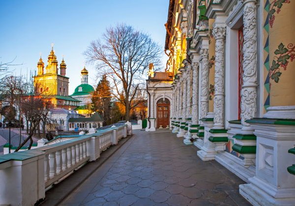Сергиев Посад сквозь время и пространство - фото 1